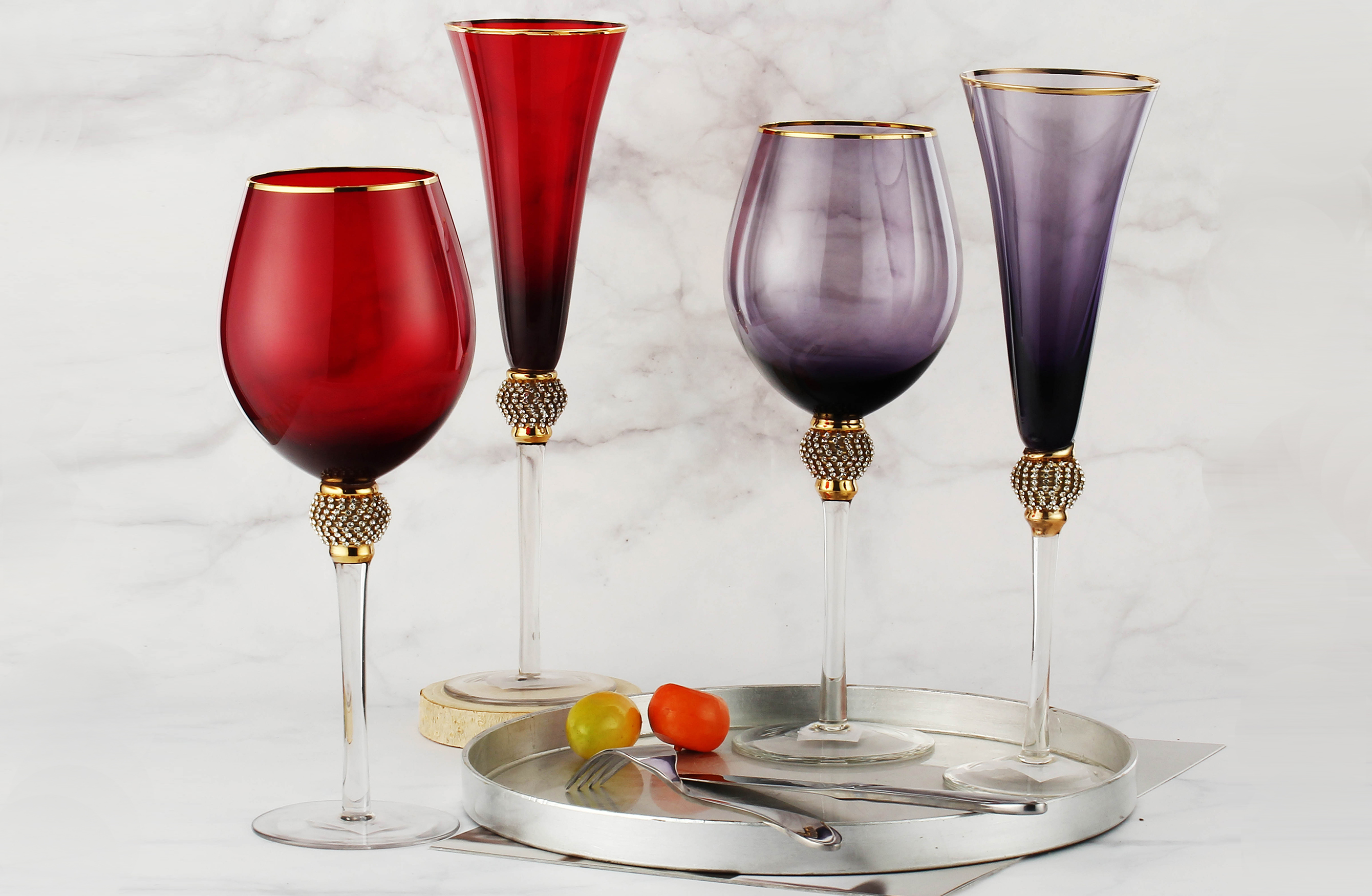 SET06579 Colored wine glass with diamond and gold rim